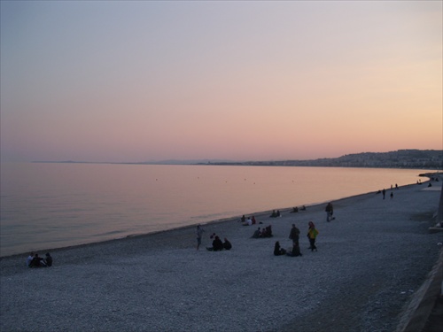 I lost my heart & passport in Nice