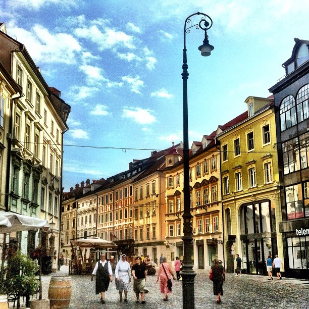 793fe934bd7e11e18bb812313804a181_7