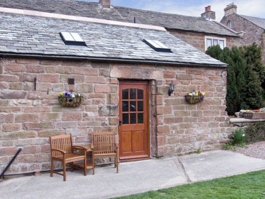 Dufton Hall Cottage Dufton Hall Cottage