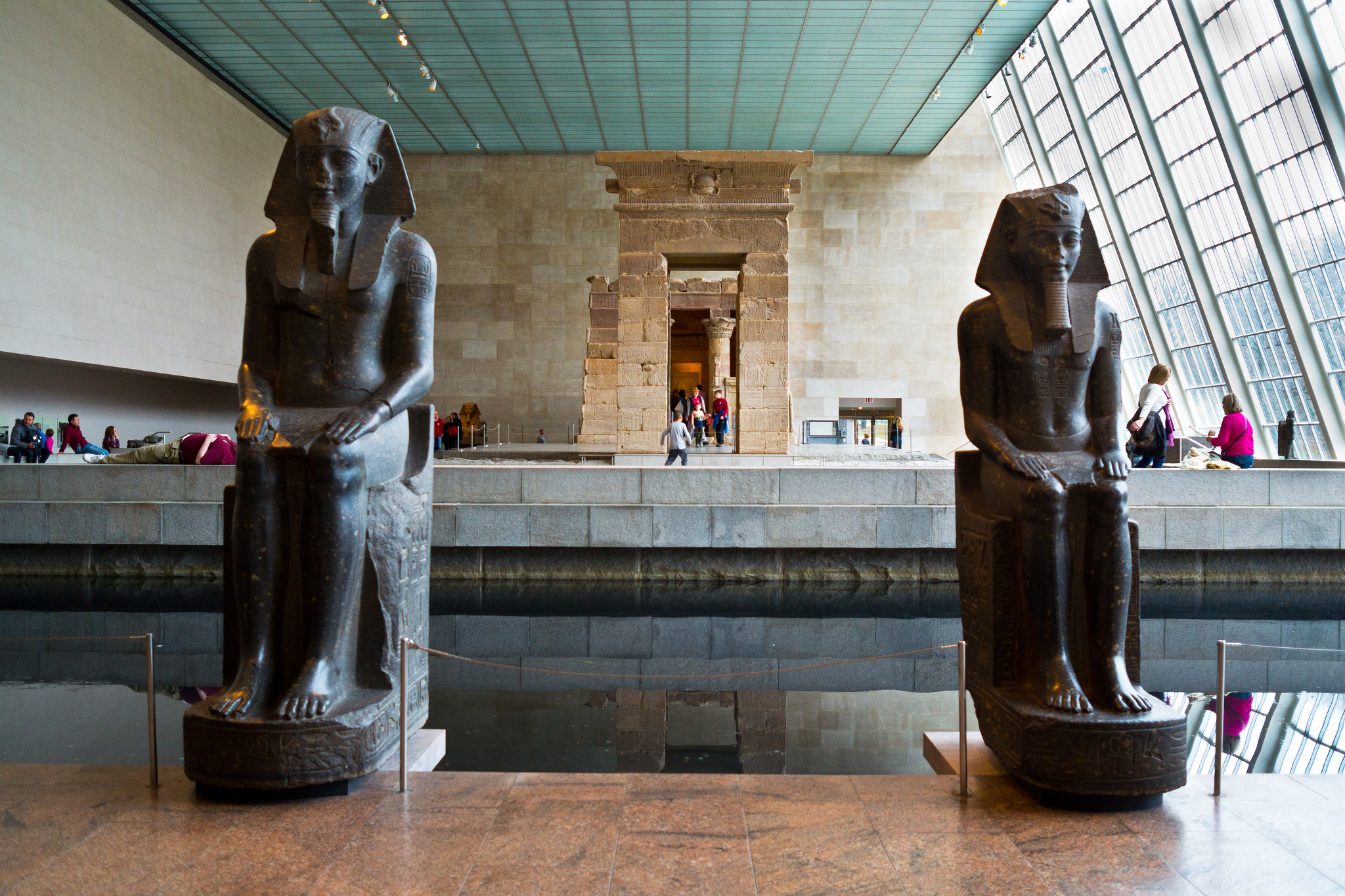 15885374909_747b80bcc8_k